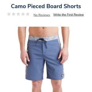 Vineyard vines, size 30, Camo Pieced Board Shorts  men’s. Color: Monument